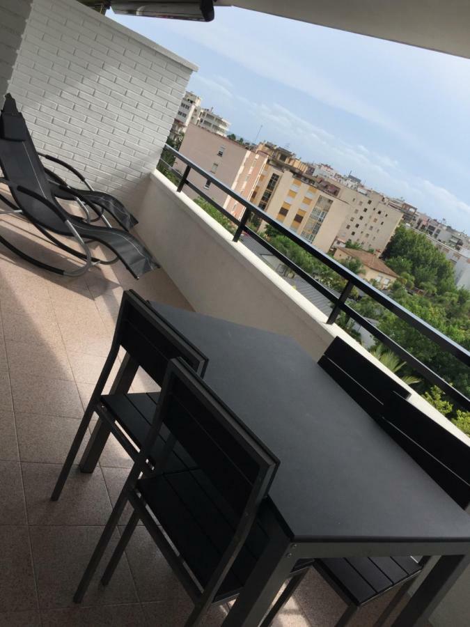 Bonito Y Acogedor Apartamento Con Fibra Salou Bagian luar foto