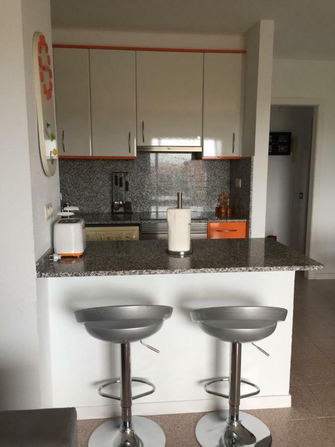 Bonito Y Acogedor Apartamento Con Fibra Salou Bagian luar foto