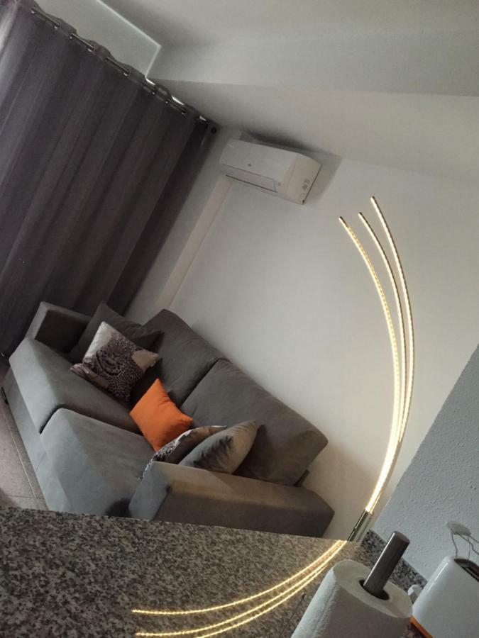 Bonito Y Acogedor Apartamento Con Fibra Salou Bagian luar foto