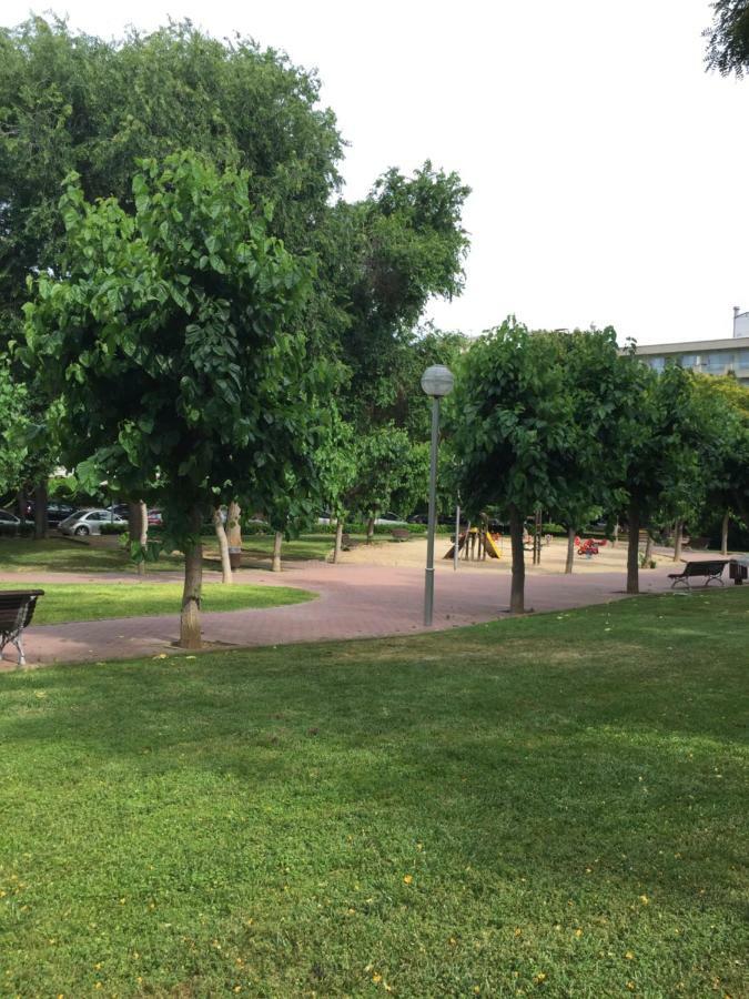 Bonito Y Acogedor Apartamento Con Fibra Salou Bagian luar foto