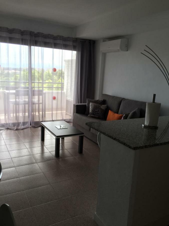Bonito Y Acogedor Apartamento Con Fibra Salou Bagian luar foto